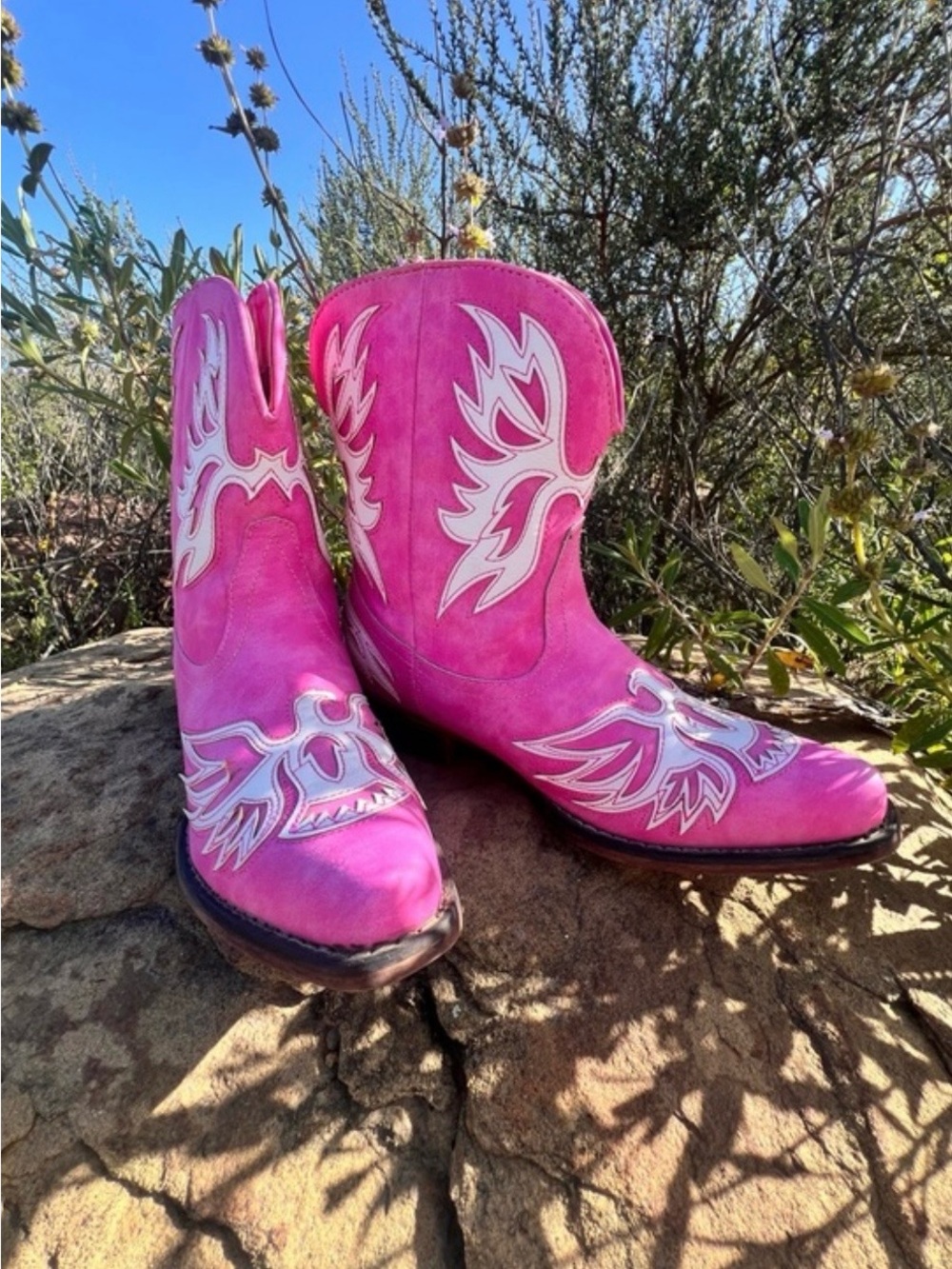 New Roper Pink Western Embroidered Ankle Boots